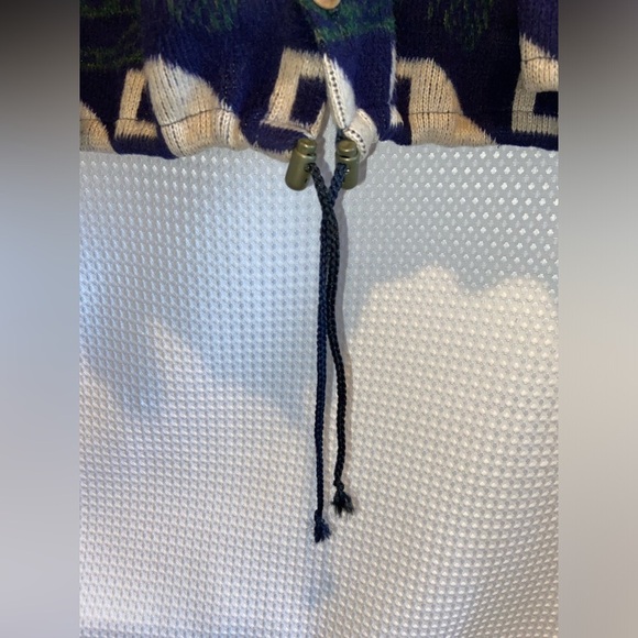 Unisex Vintage loose fit buttoned Cardigan Nordic winter themed size Large or XL - Picture 4 of 11